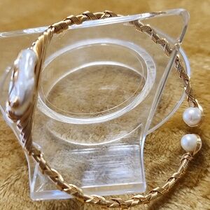 Bohemian Style Handcrafted Fresh Water Pearl Bracelet Purity & Inner Wisdom